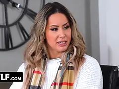 Sapphic step-aunt tempts her straight cougar step-sister & her marvelous step-daughter into having a 3way