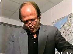 Любители, Анальный секс, Блондинки, Француженки, В офисе, Втроем