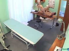 浮気者, カップル, 医者, なめる, 看護婦, オフィス, ユニフォーム, のぞき