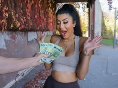 Cul, Brunette brune, En levrette, De plein air, Pov, Rasée, Nénés, Pute