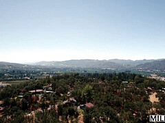 デカ尻, デカパイ, 茶髪の, 巨乳な, イく瞬間, 手コキする, ハードコア, オッパイの