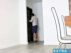 Hd, Pute, Nénés