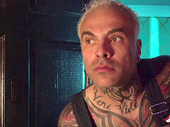 Verga grande, Mamada, Morena, Penetracion con dedos, Pequeña, Realidad, Afeitado, Trio