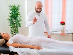 Grosse titten, Blasen, Braunhaarige, Handjob, Massage, Masturbation, Milf, Titten