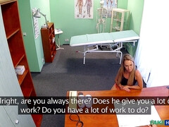 素人, 舐める尻, ブロンド, レズビアン, 看護婦, オフィス, オマンコ, ユニフォーム