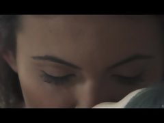 Красивые, Брюнетки, Клитор, Пальцем, Поцелуи, Лесбиянка, Пухлые соски, Киски