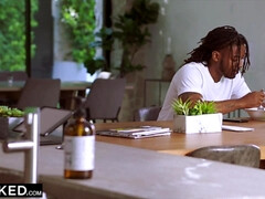 Grosser schwanz, Besamung, Kehlenfick, Hardcore, Lecken, Zierlich, Muschi, Reiten