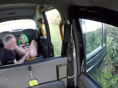 Anal, Gros seins, Voiture, Doigter, Léchez, Piercing, Lécher le sphincter, Nénés