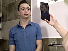 Grosse titten, Bikini, Blondine, Blasen, Spermaladung, Erotisch, Aufs gesicht abspritzen, Erotischer film