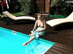 Cul, Gros cul, Blonde, Petite amie, Hd, Public, Pute, Nénés