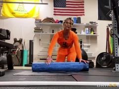 Phoenix Works Herself Out