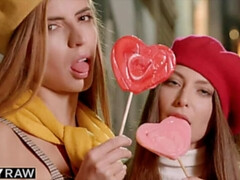 Semen en la boca, Corridas, Estilo perrito, Ffm, Lamidas, Coño, Montar, Trio