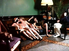 Brunette brune, Doigter, Poilue, Rétro ancien