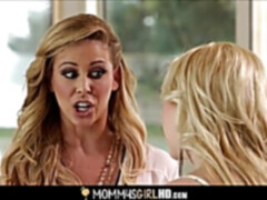 ブロンド, 娘, 指いじり, Hd, 淫乱熟女, 母, オマンコ, オッパイの