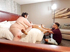 Толстушки, Большая жопа, Большой член, Большие сиськи, Минет, Пухленькие, Собачьи