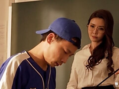 Fake-boobed brunette Su Yu Tang fucked in the classroom