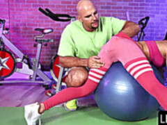 Amerikanisch, In den arsch, Grosser arsch, Besamung, Nylon, Öffentlich, Spielzeuge