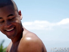 Anal, Grosse bite, Noire, Sucer une bite, En levrette, Homosexuelle, Branlette thaïlandaise, Interracial