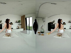 Hot MILF vr solo video