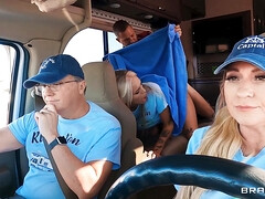 18 años, Chica, Verga grande, Mamada, Sexo duro, Estrella porno, Adolescente, Tetas