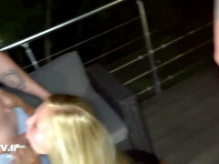 Grote kont, Grote mammen, Pijpbeurt, Bruinharig, Sperma shot, Groep, Handbeurt, Ondergoed