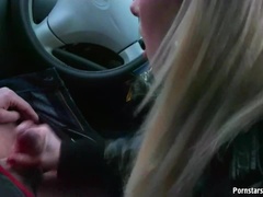 Amateur, Rubia, Mamada, Corridas, Pajear, Jeans, Público, Chupando