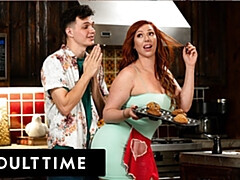 Lauren and Josh's sneaky scene
