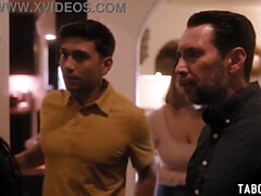 Grote mammen, Rondborstig, Rijpe lesbienne, Moeder die ik wil neuken, Trio