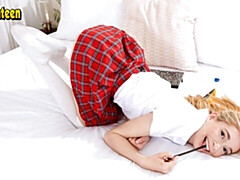 素人, お尻, 指いじり, オナニー, 自然山雀, ガリガリ, 一人, ストリッピング