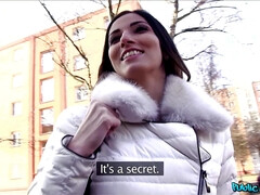 Culo, Morena, Francés, Jeans, Al aire libre, Perforación, Público, Coño