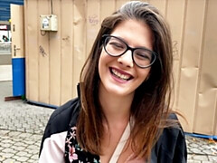 Большой член, Минет, Собачьи, Очки, Ласковые ручки, Межрасовый секс, На публике, Бритые