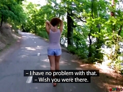 18, チェコ, 指いじり, Hd, レズビアン, なめる, 公共, オマンコ