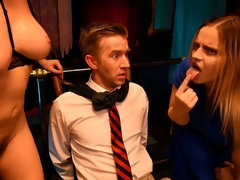 Grosse titten, Blasen, Braunhaarige, Fetisch, Handjob, Hardcore, Lingerie, Milf