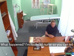 Zwart, Hondjeshouding, Verpleegster, Kantoor, Kut duiken, Tieten likken, Uniformpje, Bekijker