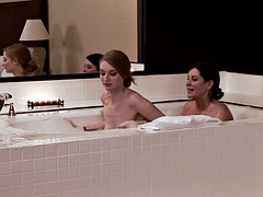 Секс без цензуры, Лесбиянка, Массаж