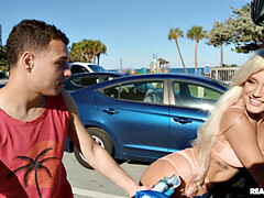 The Art of Picking Up Girls