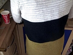 Britannique, Famille, Poilue, Mature, Mère que j'aimerais baiser, Maman, Chatte, Belle mère