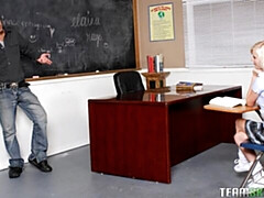 Grosser arsch, Grosser schwanz, Grosse titten, Blondine, Blasen, Hundestellung, Dürr, Jungendliche (18+)