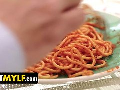 Culo grande, Verga grande, Tetas grandes, Rubia, Garganta profunda, Lamidas, Madres para coger, Coño