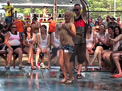 Amateur, Al aire libre