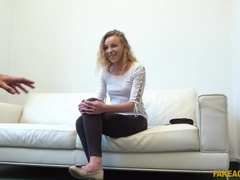 Leie, Blasen, Spermaladung, Hundestellung, Aufs gesicht abspritzen, Masturbation, Büro, Pov