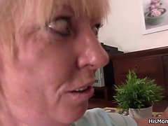 Tsjechisch, Omie, Lesbisch, Masturbatie, Rijpe lesbienne, Moeder, Tiener, Speelgoed