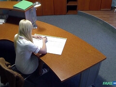 Amateur, Blonde, Sucer une bite, Éjaculation interne, Médecin, Léchez, Bureau, Uniforme