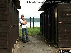 美人, ブロンド, フェラチオ, エロ熟女, 手コキする, 熟年, 淫乱熟女, 母