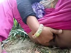 Indian Desi Bhabhi Finger