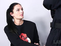 18 años, Mamada, Morena, Europeo, Oficina, Policía, Realidad, Adolescente