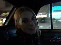 Amateur, Blonde, Éjaculation interne, Branlette thaïlandaise, Branlette thaïlandaise, Pov, Tatouage, Jouets