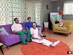 Большие сиськи, Минет, Собачьи, Пальцем, Милф, Киски, Наездница, Втроем