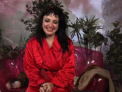 Sadomasochismus, Fesselspiele, Viele männer bespritzen eine frau, Fetisch, Hardcore, Interrassisch, Verführt, Schlampe