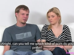 素人, フェラチオ, 浮気者, 女, 指いじり, なめる, オフィス, オマンコ